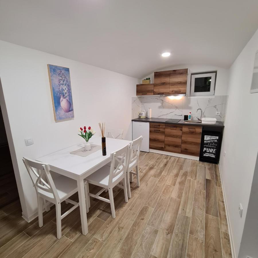 Apartment Dinlux 马里博尔 外观 照片