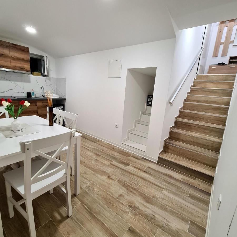 Apartment Dinlux 马里博尔 外观 照片