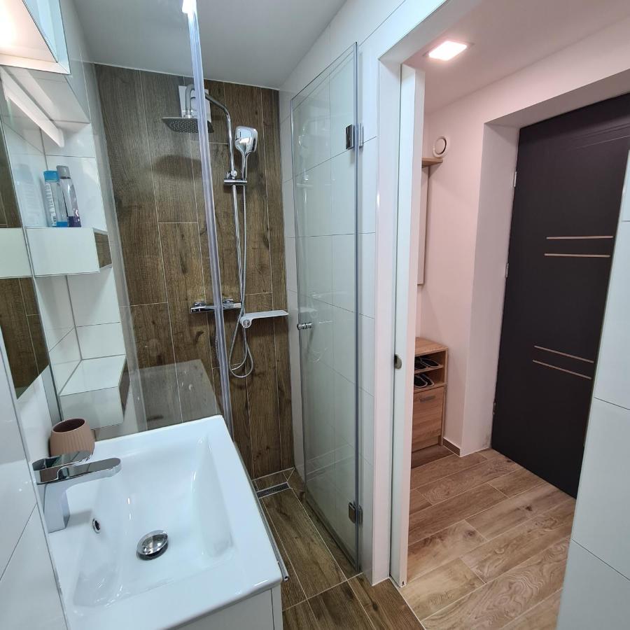 Apartment Dinlux 马里博尔 外观 照片
