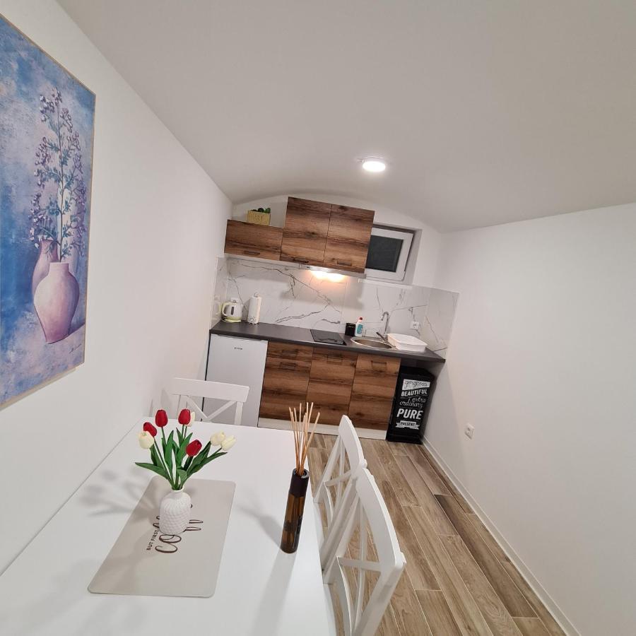 Apartment Dinlux 马里博尔 外观 照片