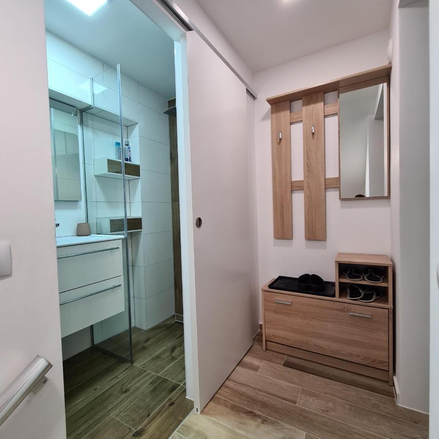 Apartment Dinlux 马里博尔 外观 照片